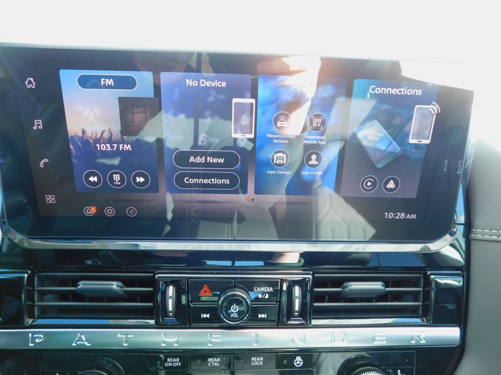 2026 Nissan Pathfinder Platinum - Photo 22