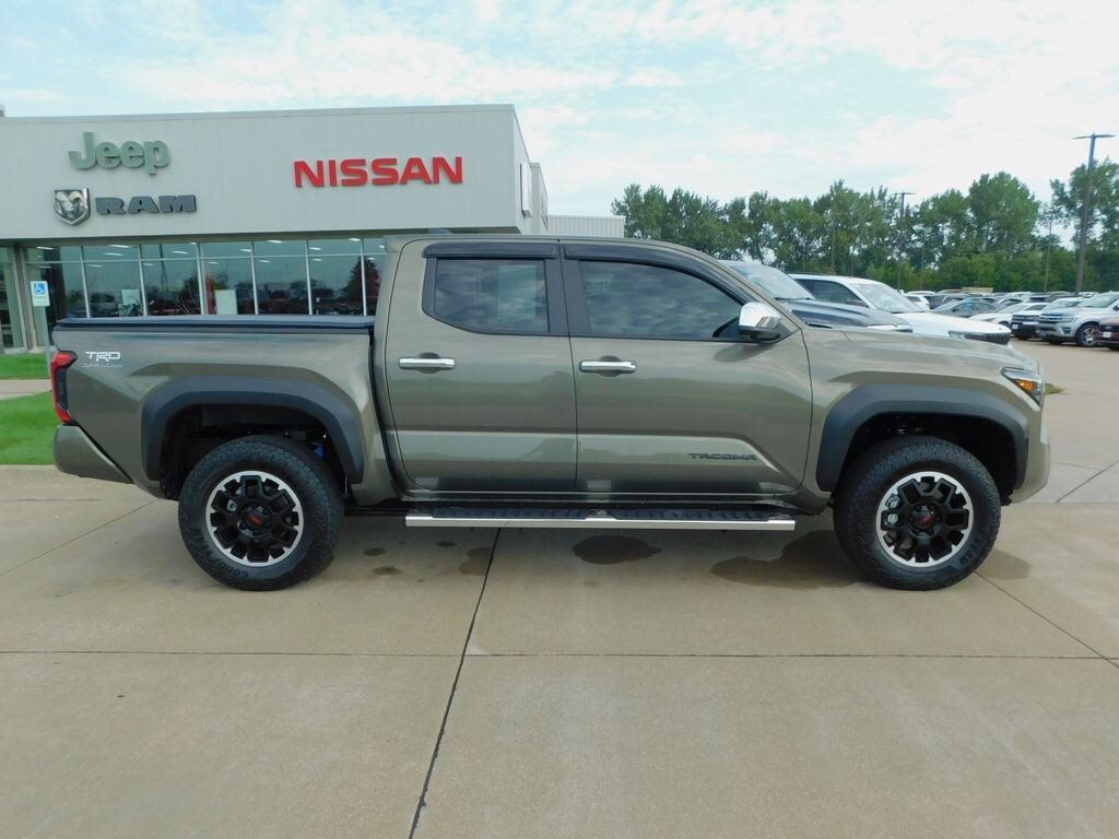 Used 2026 Toyota Tacoma TRD Off-Road Truck