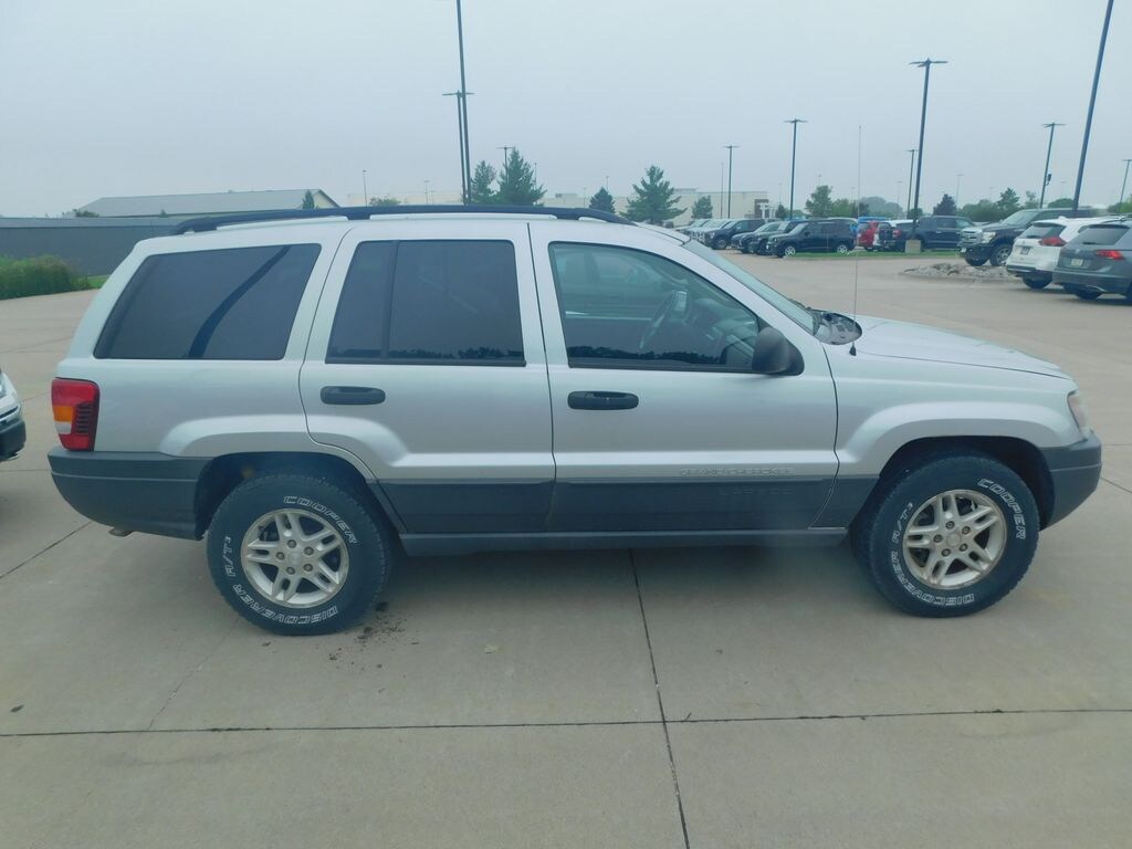 Used 2004 Jeep Grand Cherokee Laredo SUV