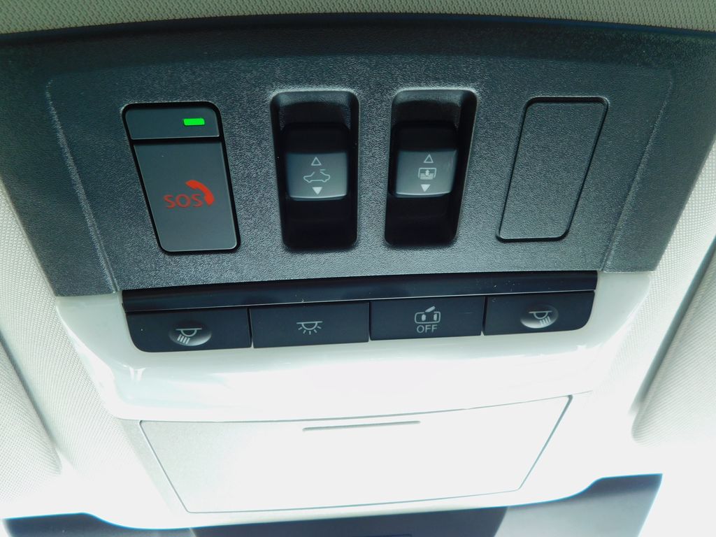 2026 Nissan Pathfinder Platinum - Photo 25