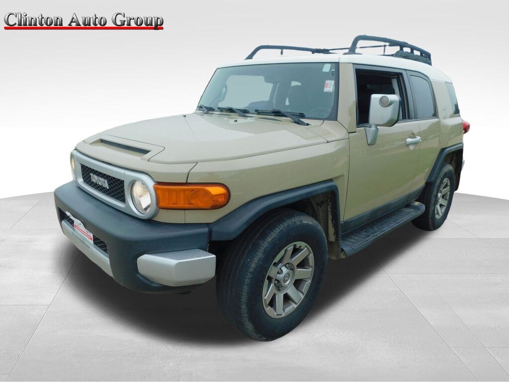 Used 2014 Toyota FJ Cruiser Base SUV