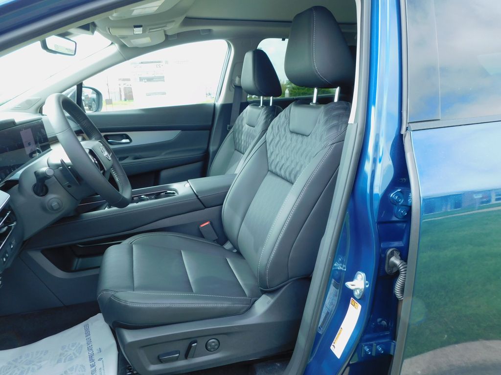 2026 Nissan Murano Platinum - Photo 17