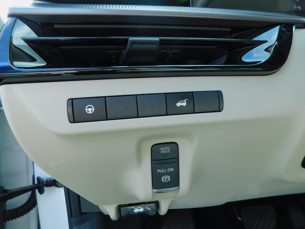 2026 Nissan Murano SV - Photo 17