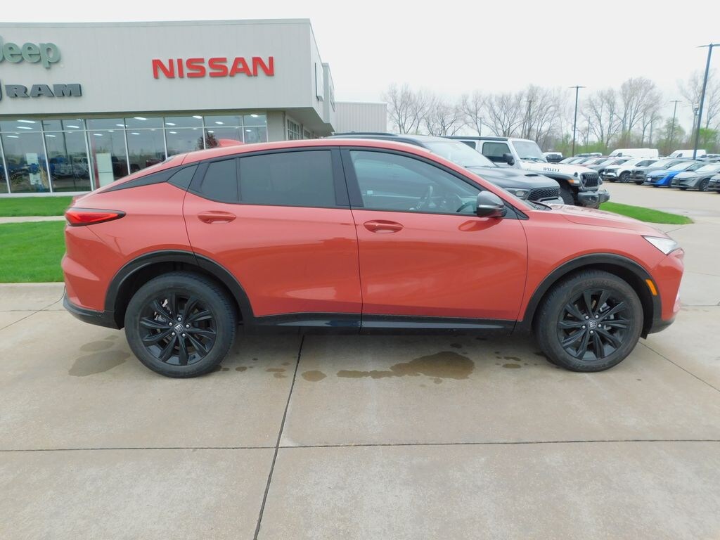 Used 2024 Buick Envista Sport Touring SUV