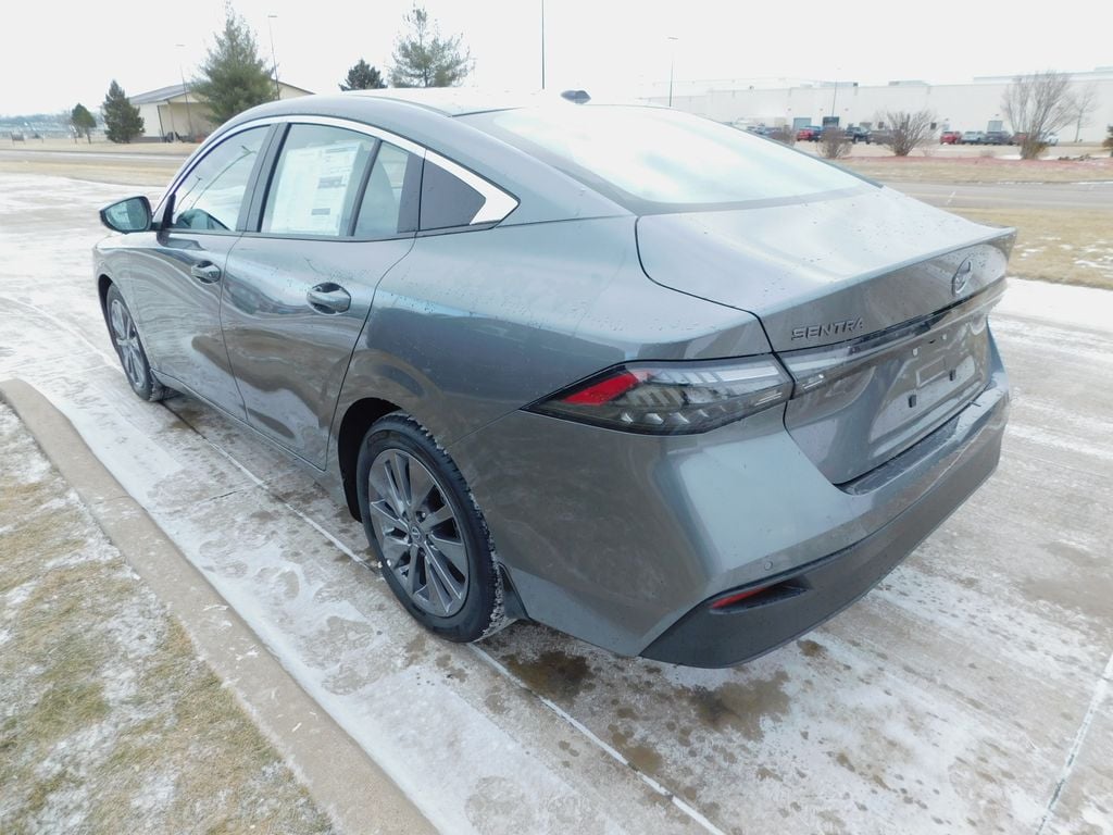 2026 Nissan Sentra SL - Photo 13