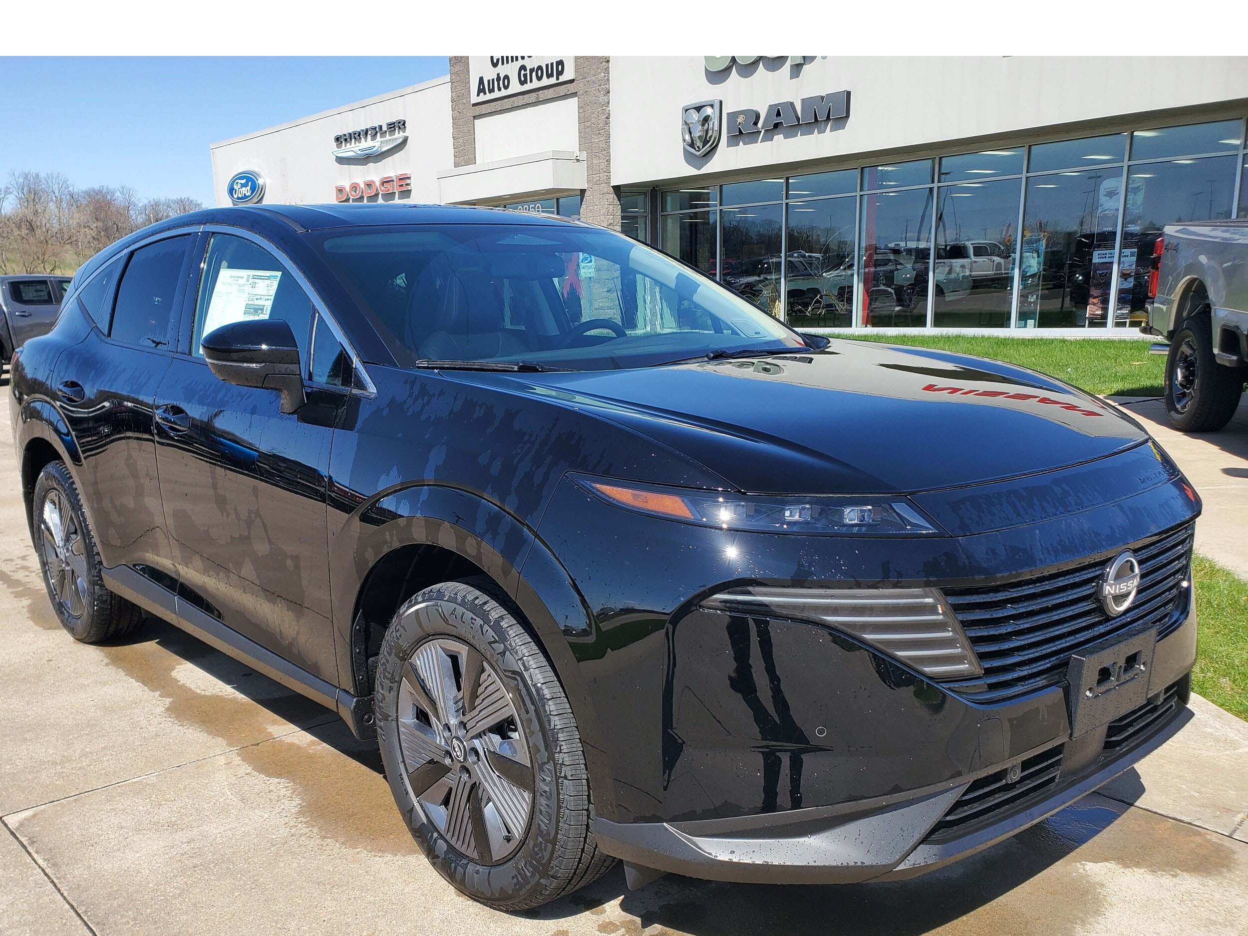 2025 Nissan Murano SL photo 3