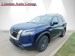 2025 Nissan Pathfinder SV SUV