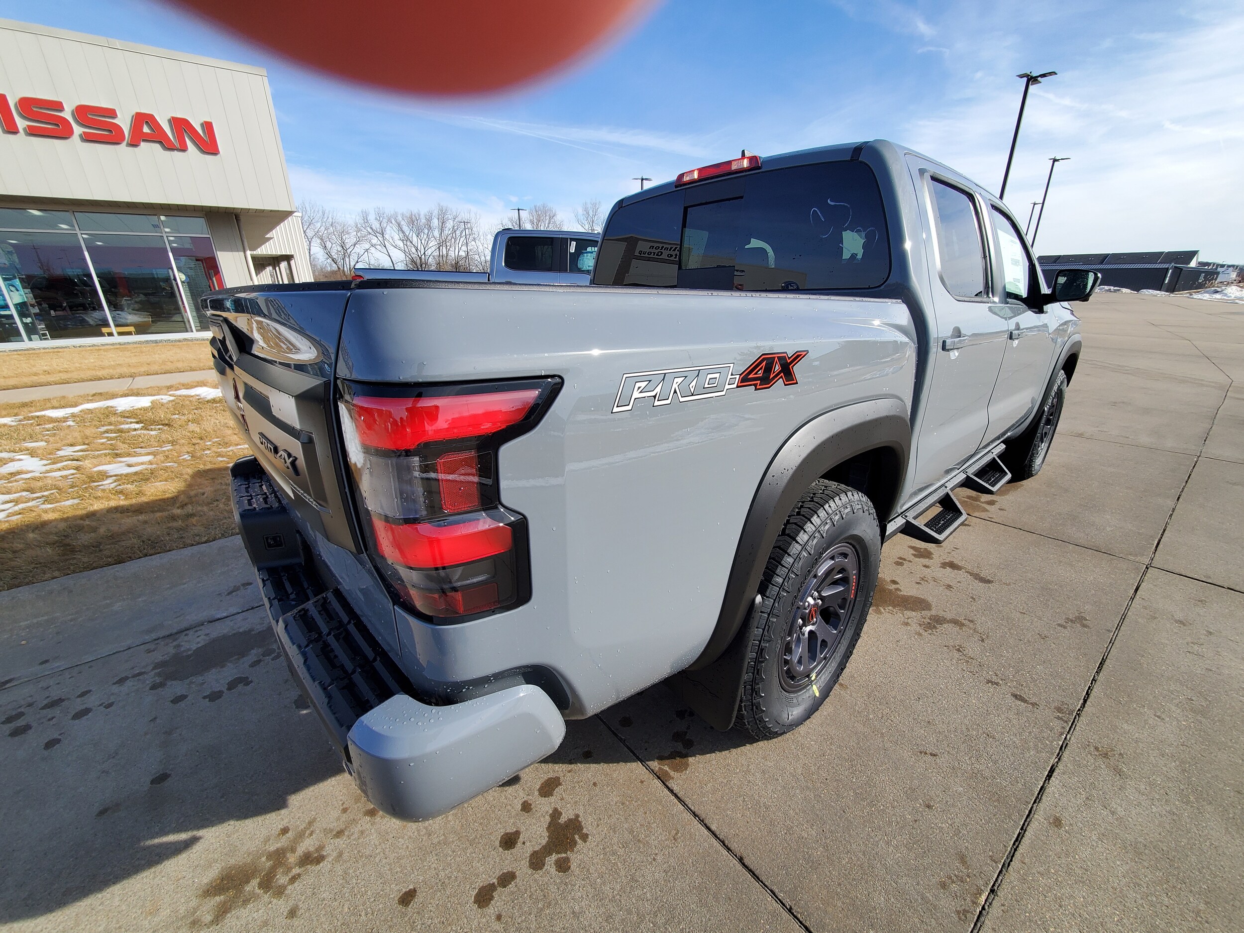 2025 Nissan Frontier PRO-4X photo 4