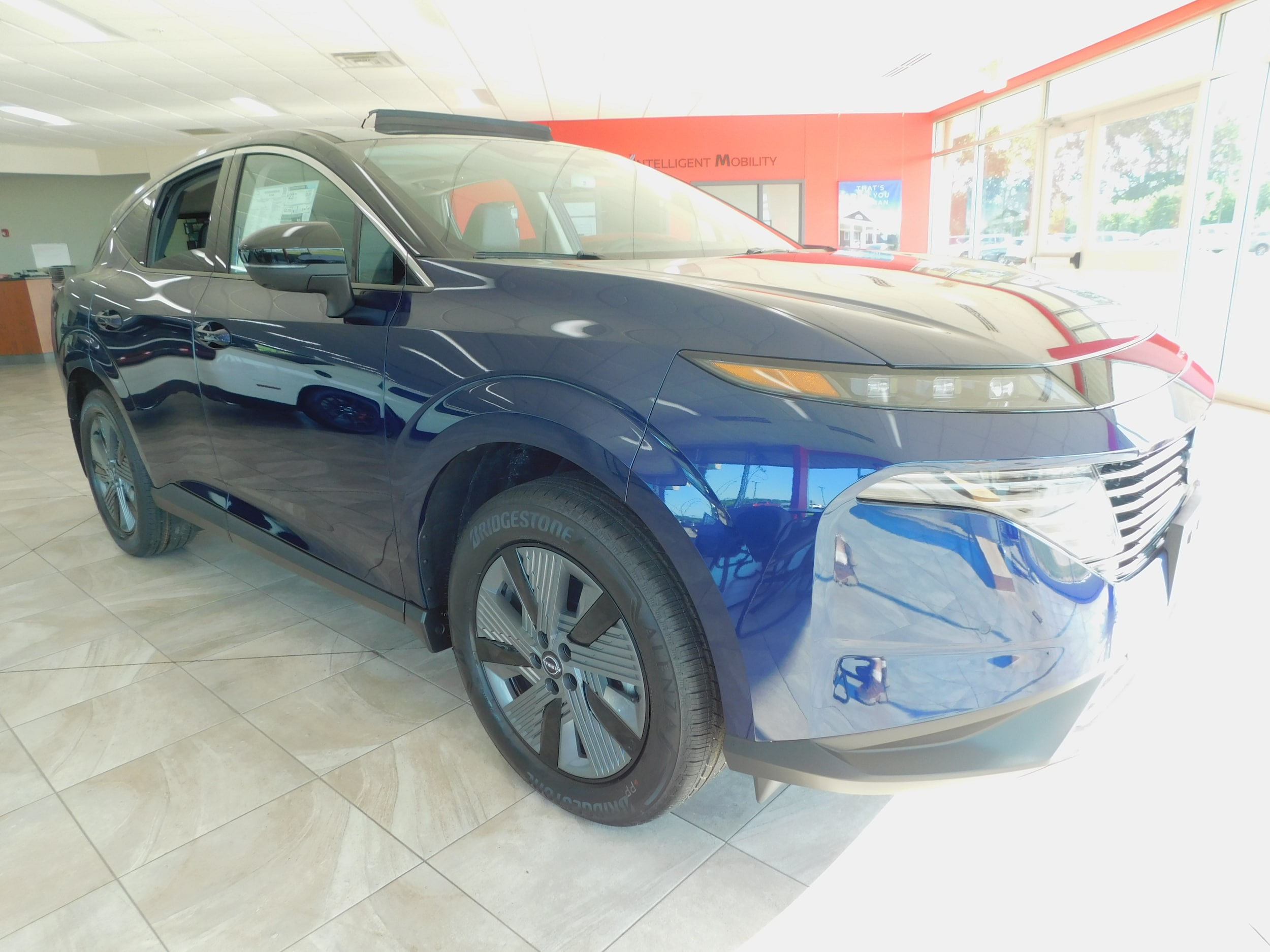 2025 Nissan Murano SL photo 3