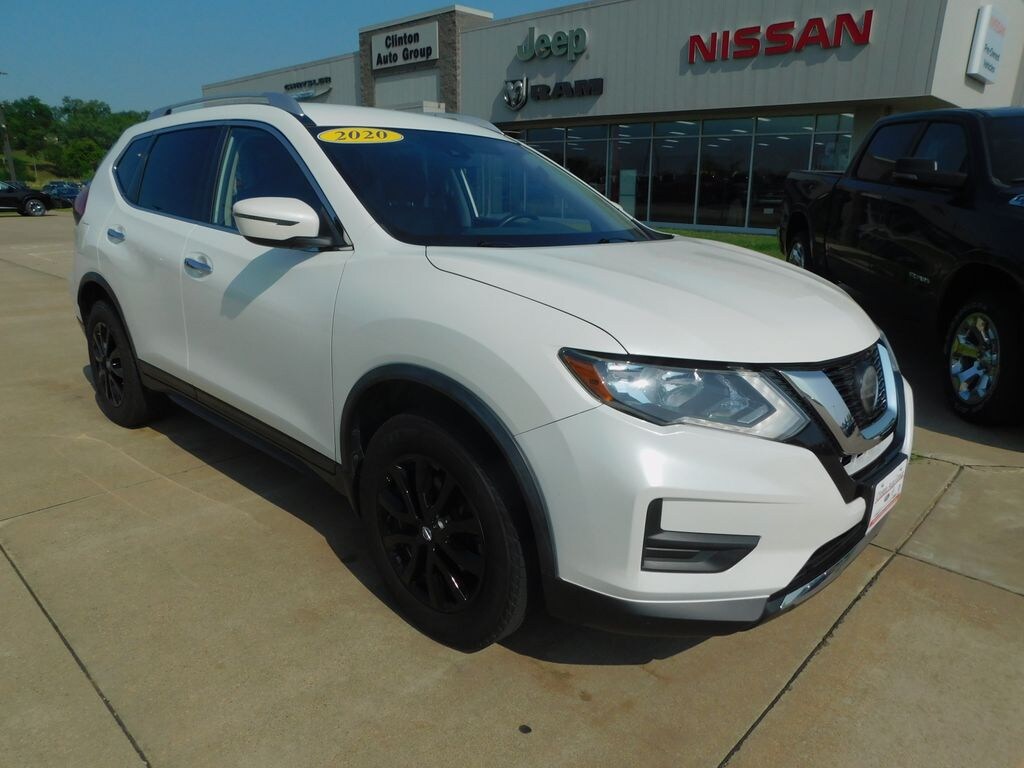 Used 2020 Nissan Rogue SV SUV