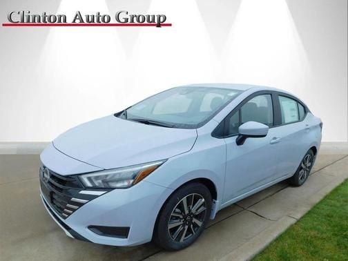 2025 Nissan Versa SV's photo