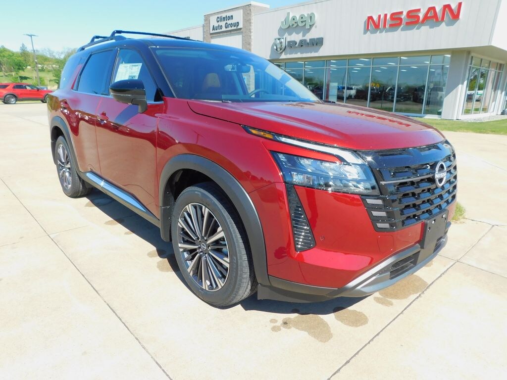 New 2026 Nissan Pathfinder Platinum SUV