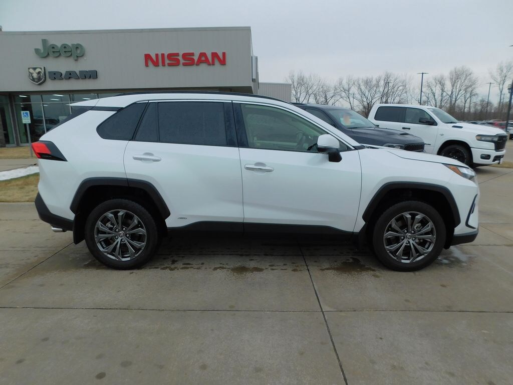 Used 2025 Toyota RAV4 Hybrid Limited SUV