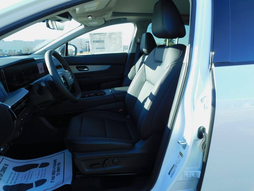 2026 Nissan Murano SL - Photo 16
