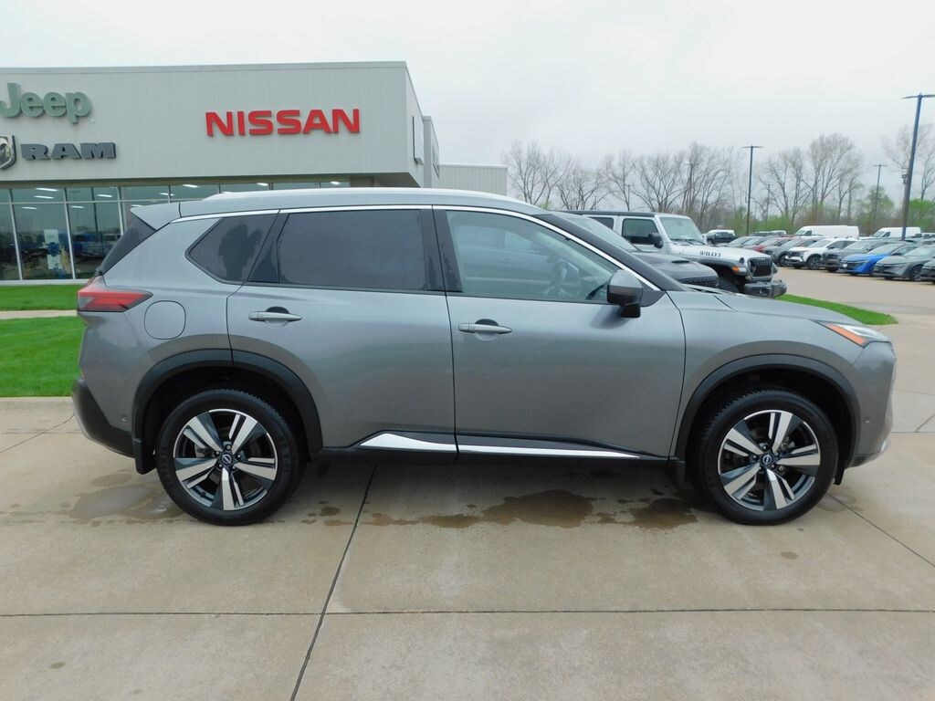 Used 2023 Nissan Rogue Platinum SUV