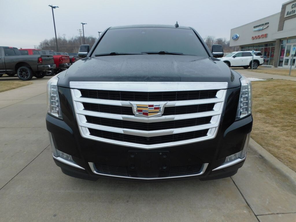 Used 2018 Cadillac Escalade Premium Luxury SUV