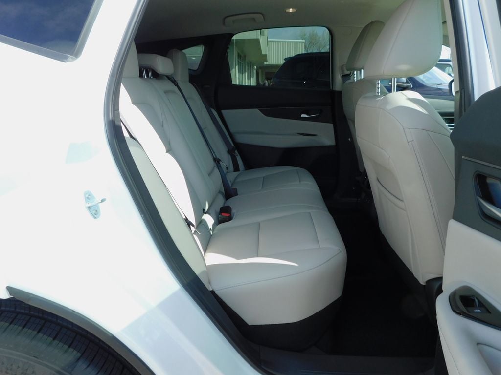 2026 Nissan Murano SV - Photo 6
