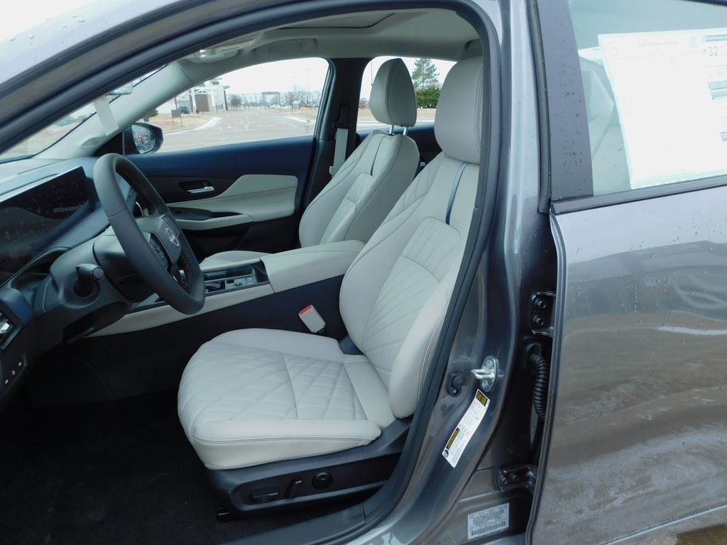 2026 Nissan Sentra SL - Photo 15