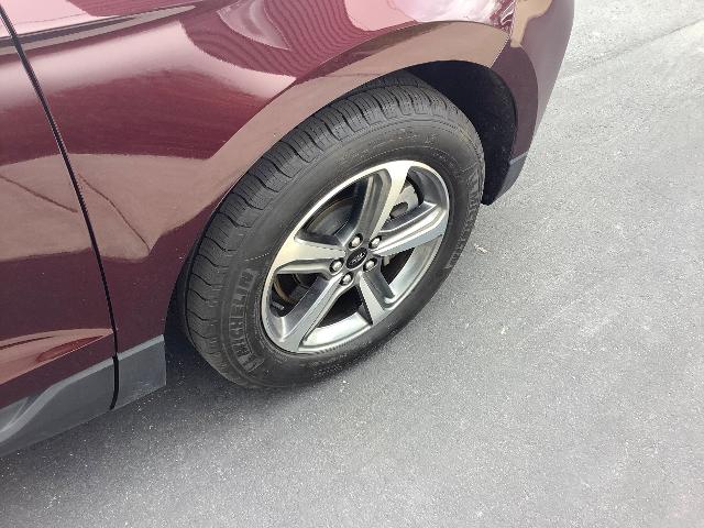 2023 Ford Edge SEL photo 4