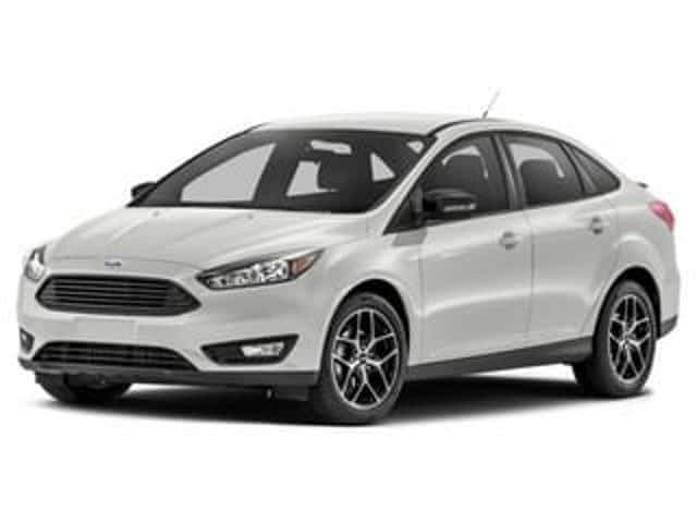 2016 Ford Focus SE's photo
