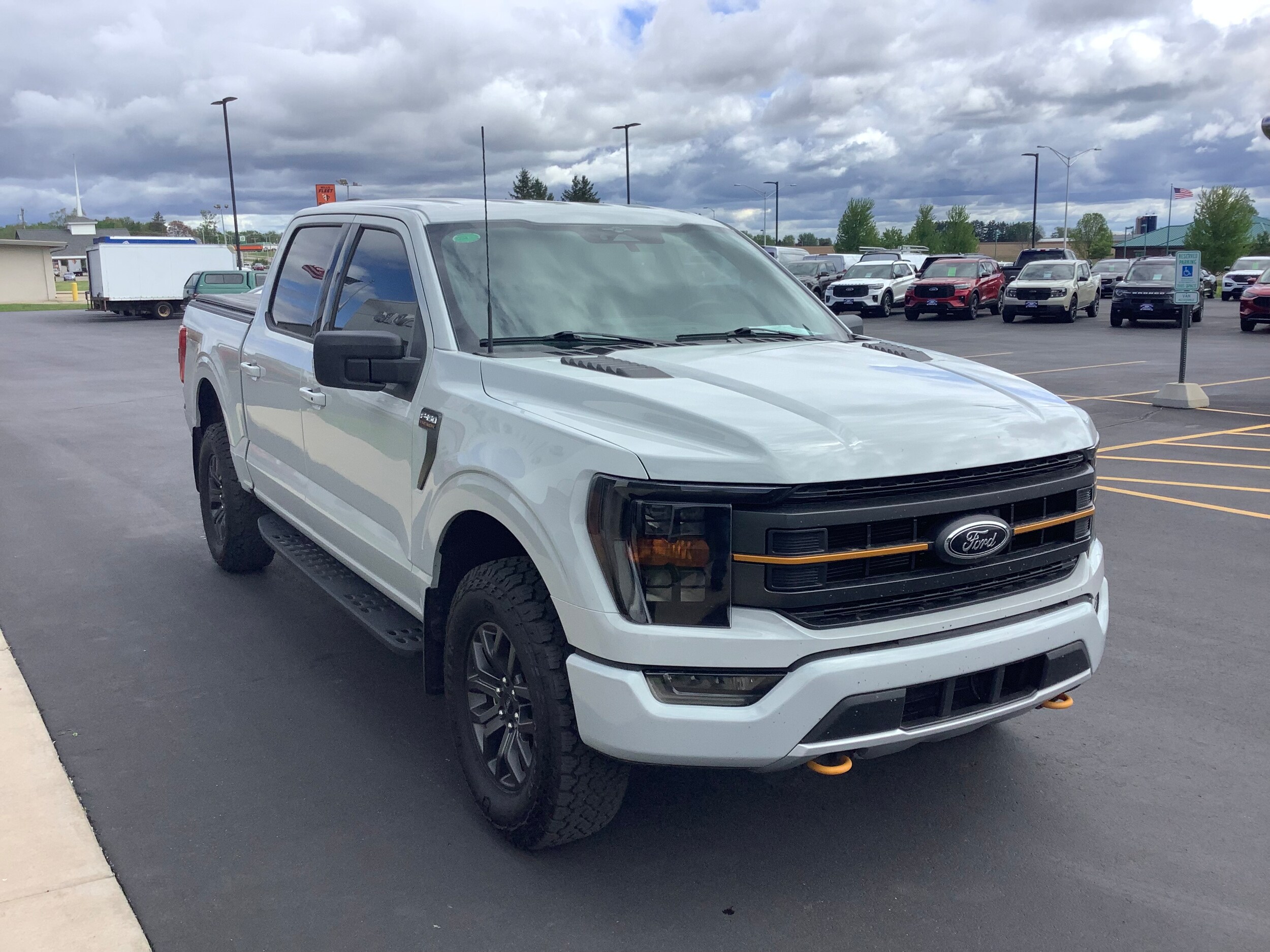 2023 Ford F-150 Tremor photo 3