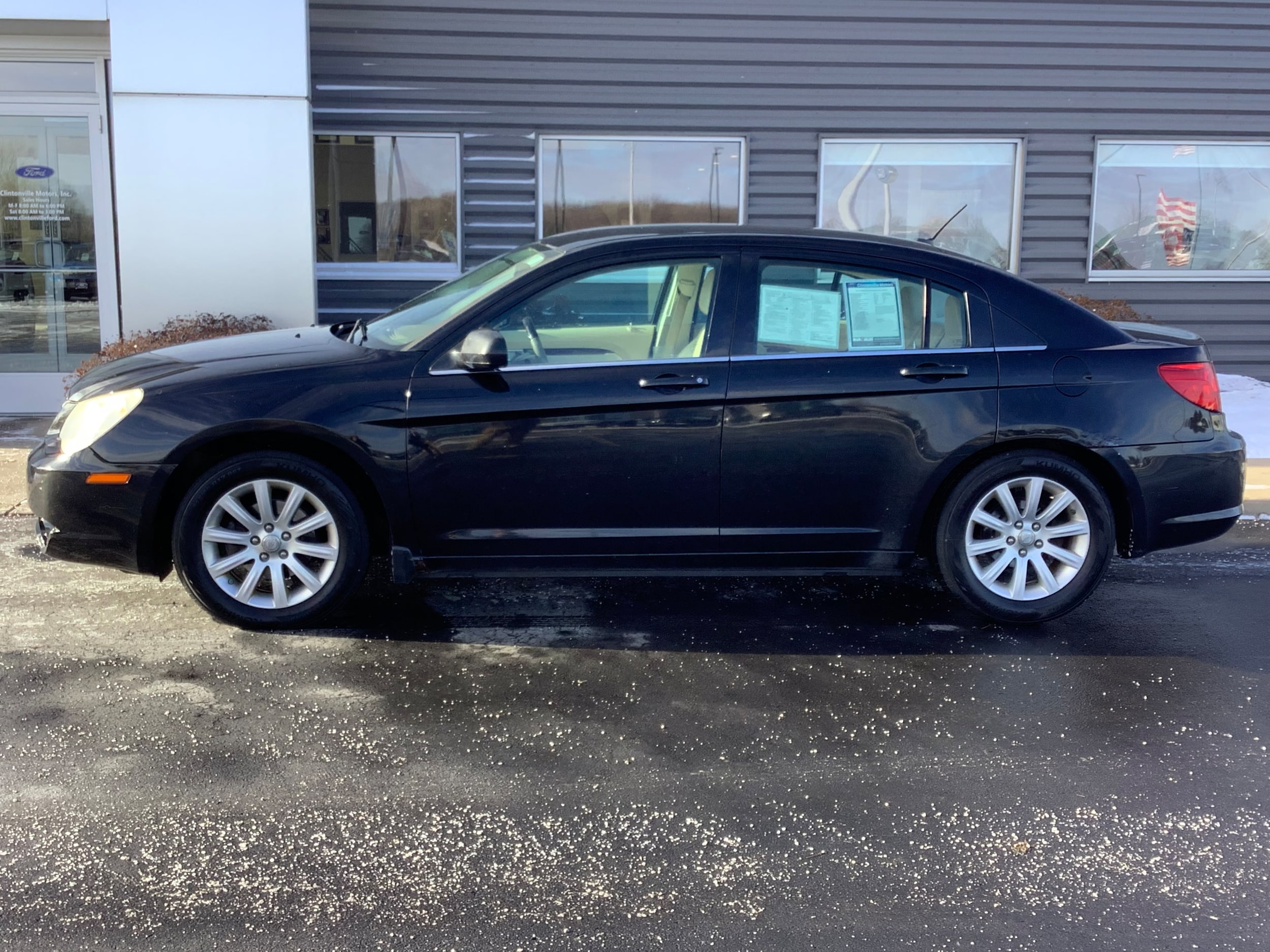 Used 2010 Chrysler Sebring Limited with VIN 1C3CC5FBXAN158462 for sale in Clintonville, WI