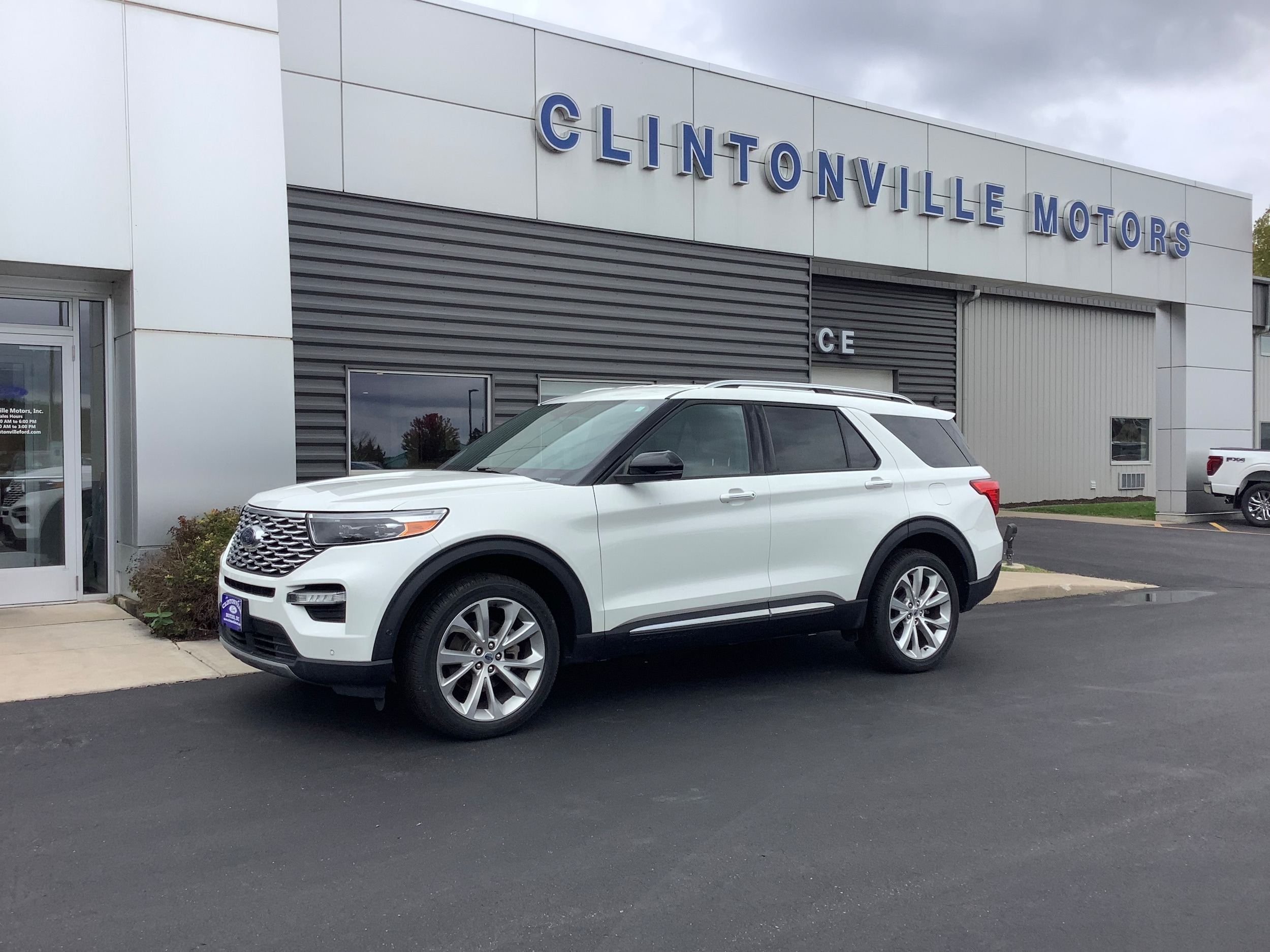 2022 Ford Explorer