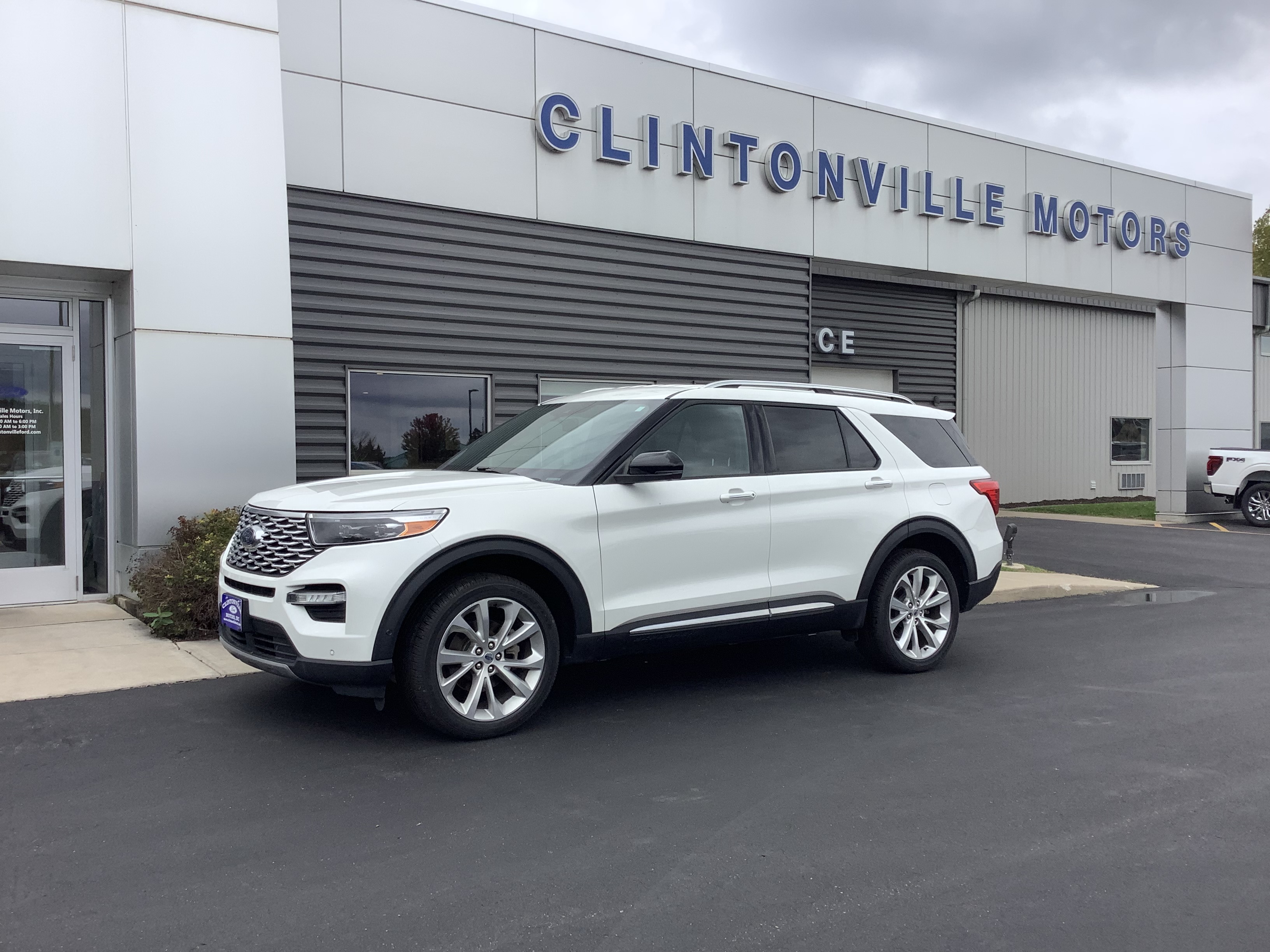 Certified 2022 Ford Explorer Platinum SUV