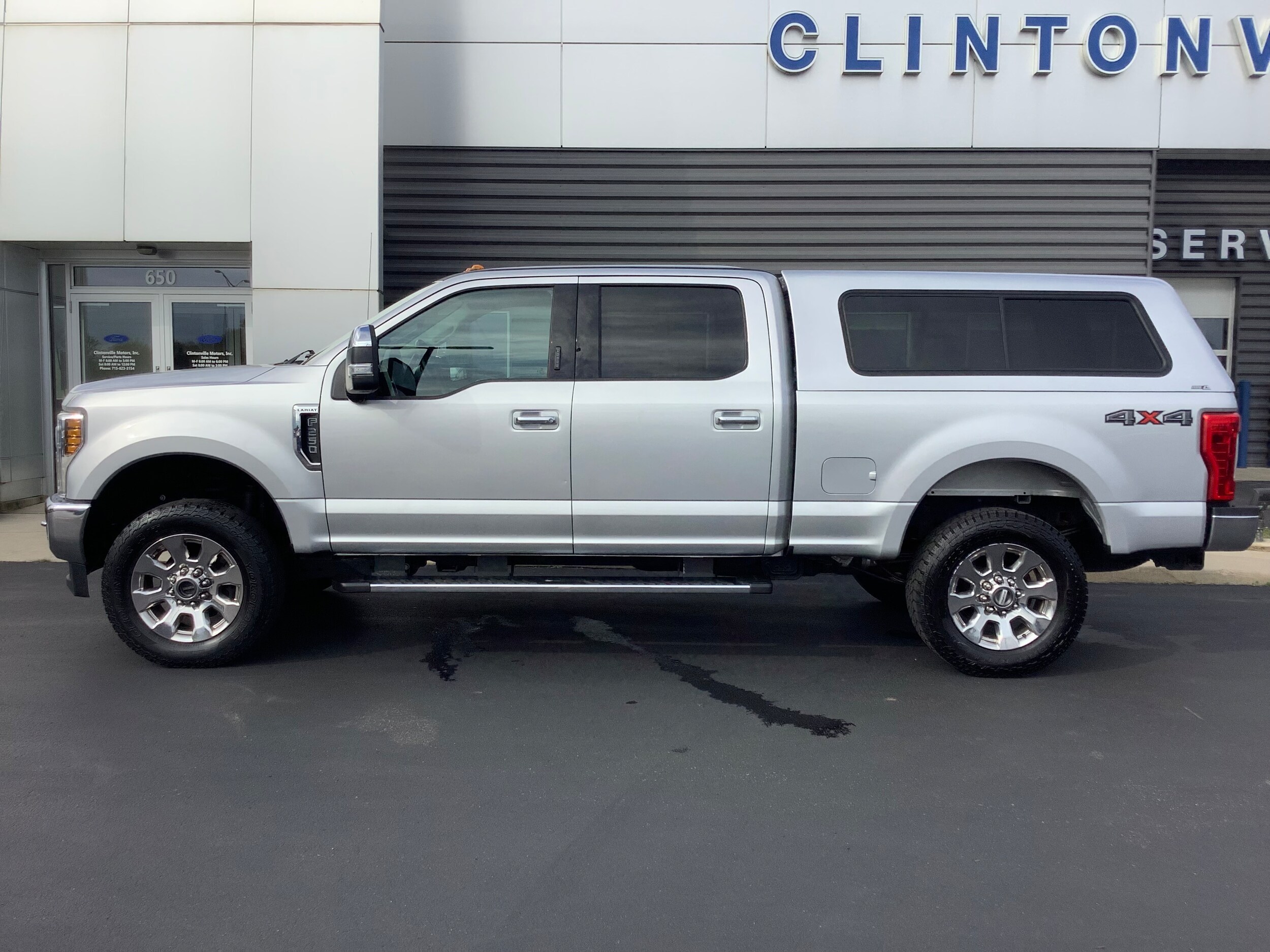 2019 Ford F-250 Lariat photo 2