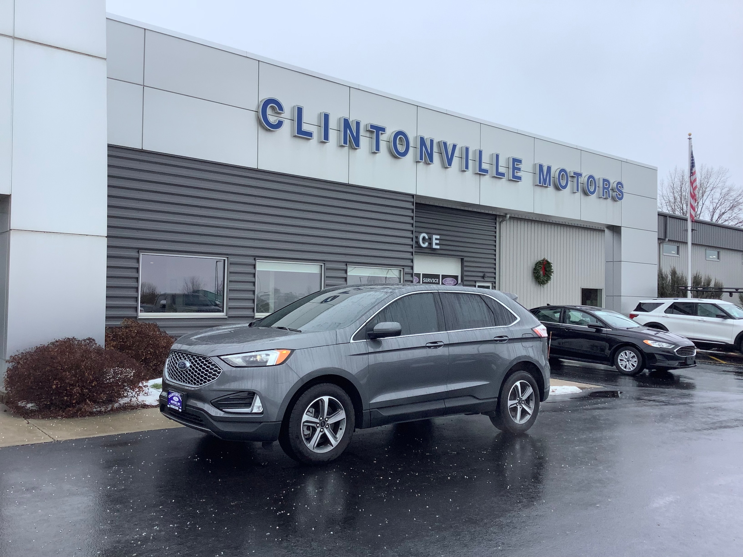 2024 Ford Edge SEL's photo