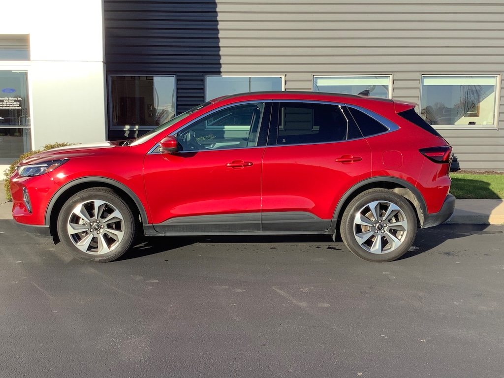 Used 2023 Ford Escape Platinum SUV