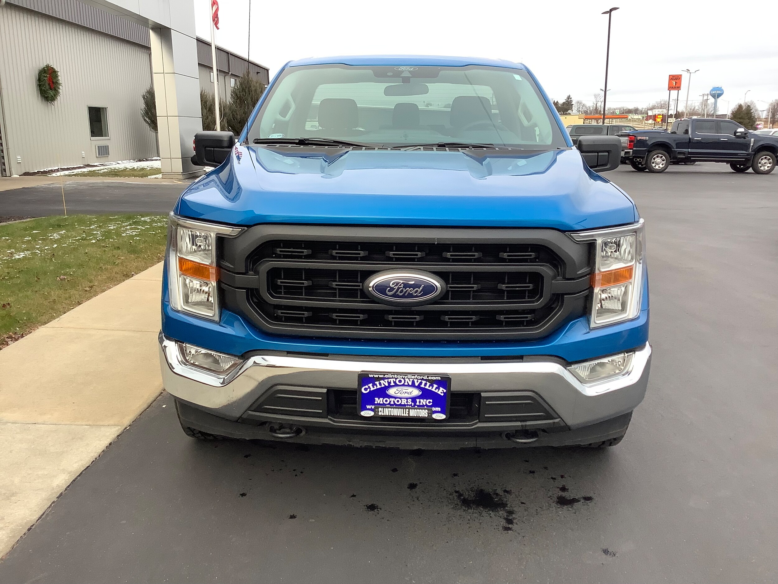2021 Ford F-150 XL photo 3