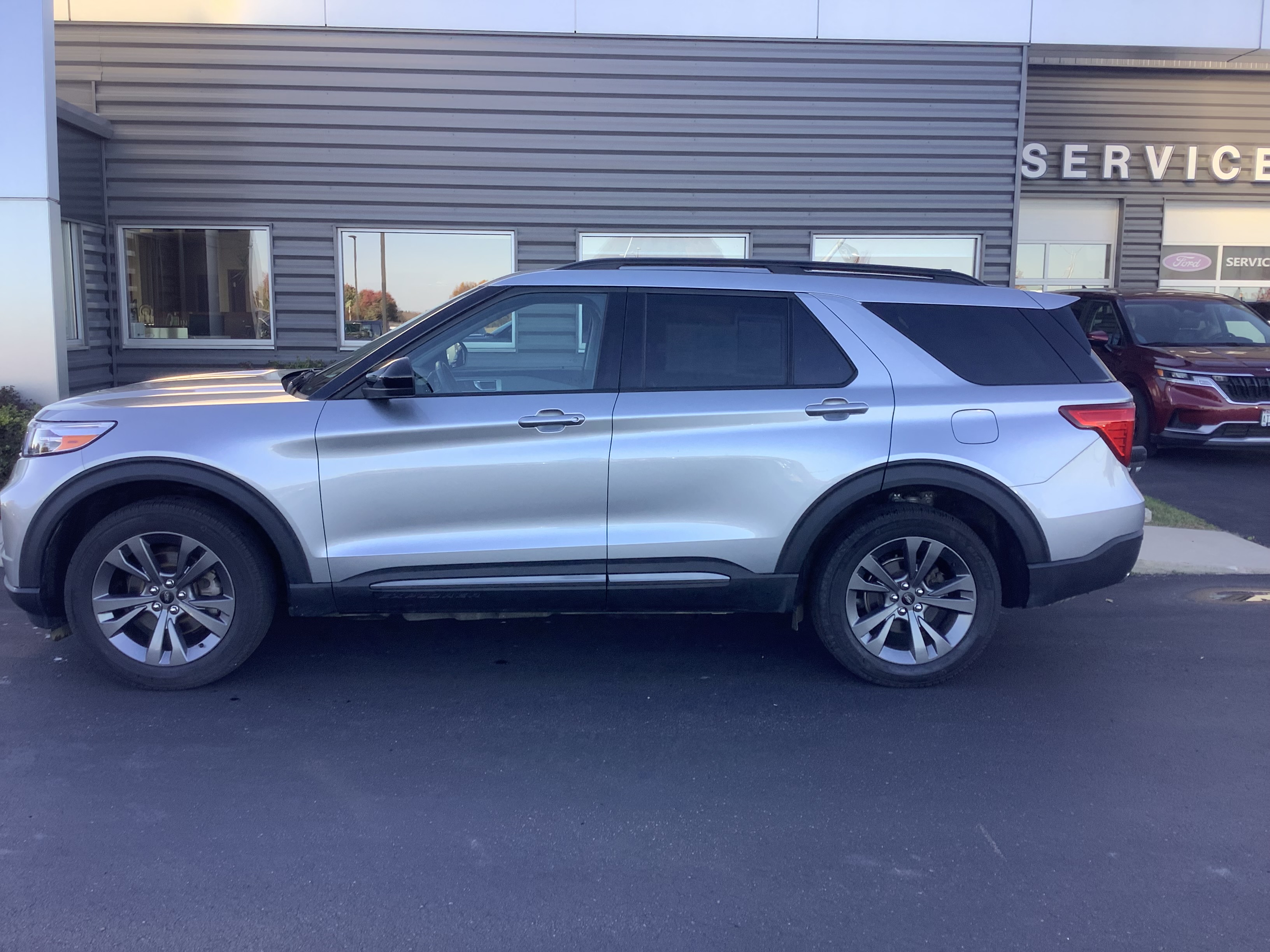 Certified 2024 Ford Explorer XLT SUV