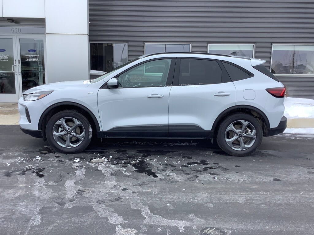 Used 2025 Ford Escape ST-Line Select SUV