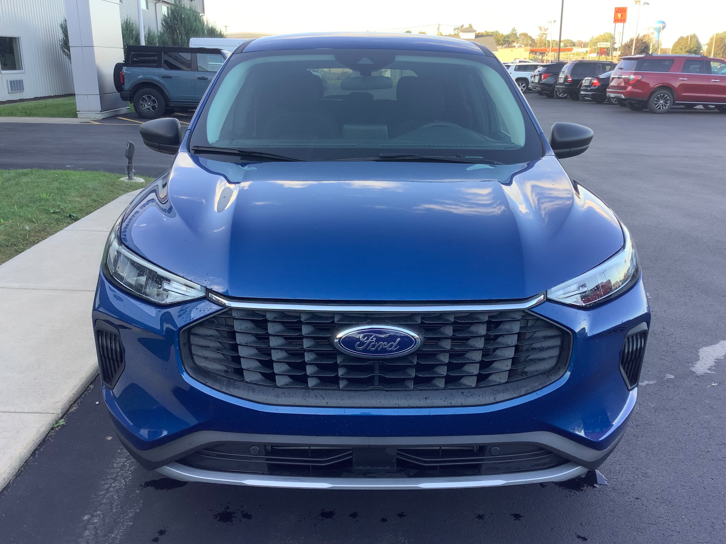 2023 Ford Escape Active photo 3