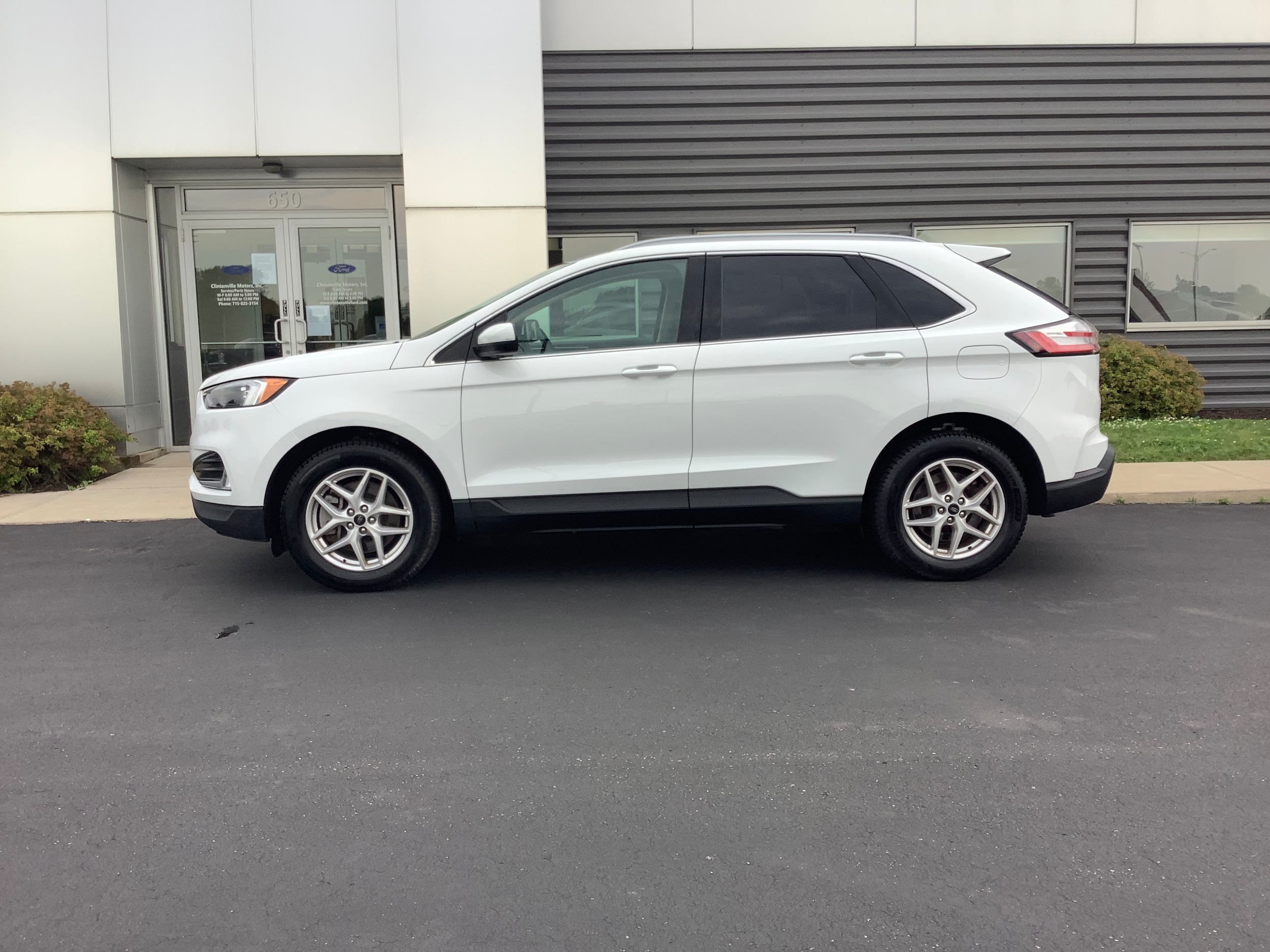 Used 2023 Ford Edge SEL with VIN 2FMPK4J97PBA13457 for sale in Clintonville, WI