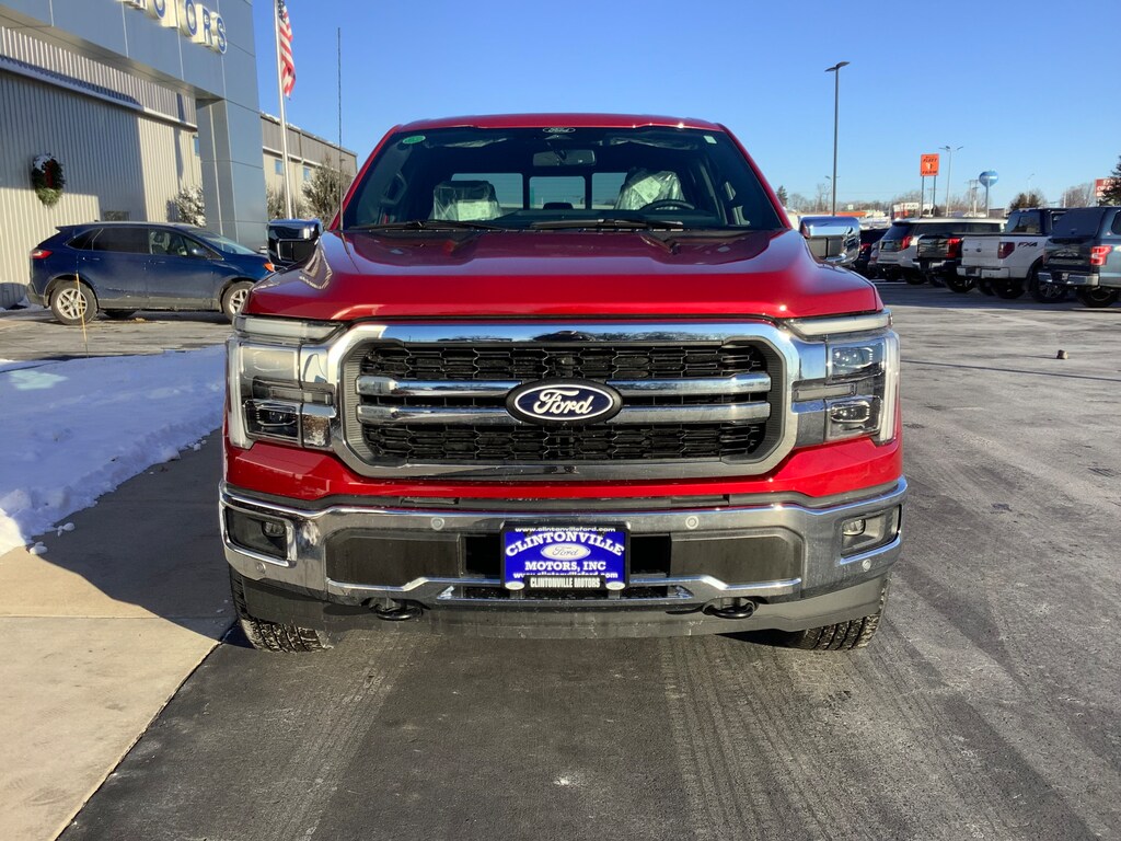 New 2025 Ford F-150 Lariat TRUCK