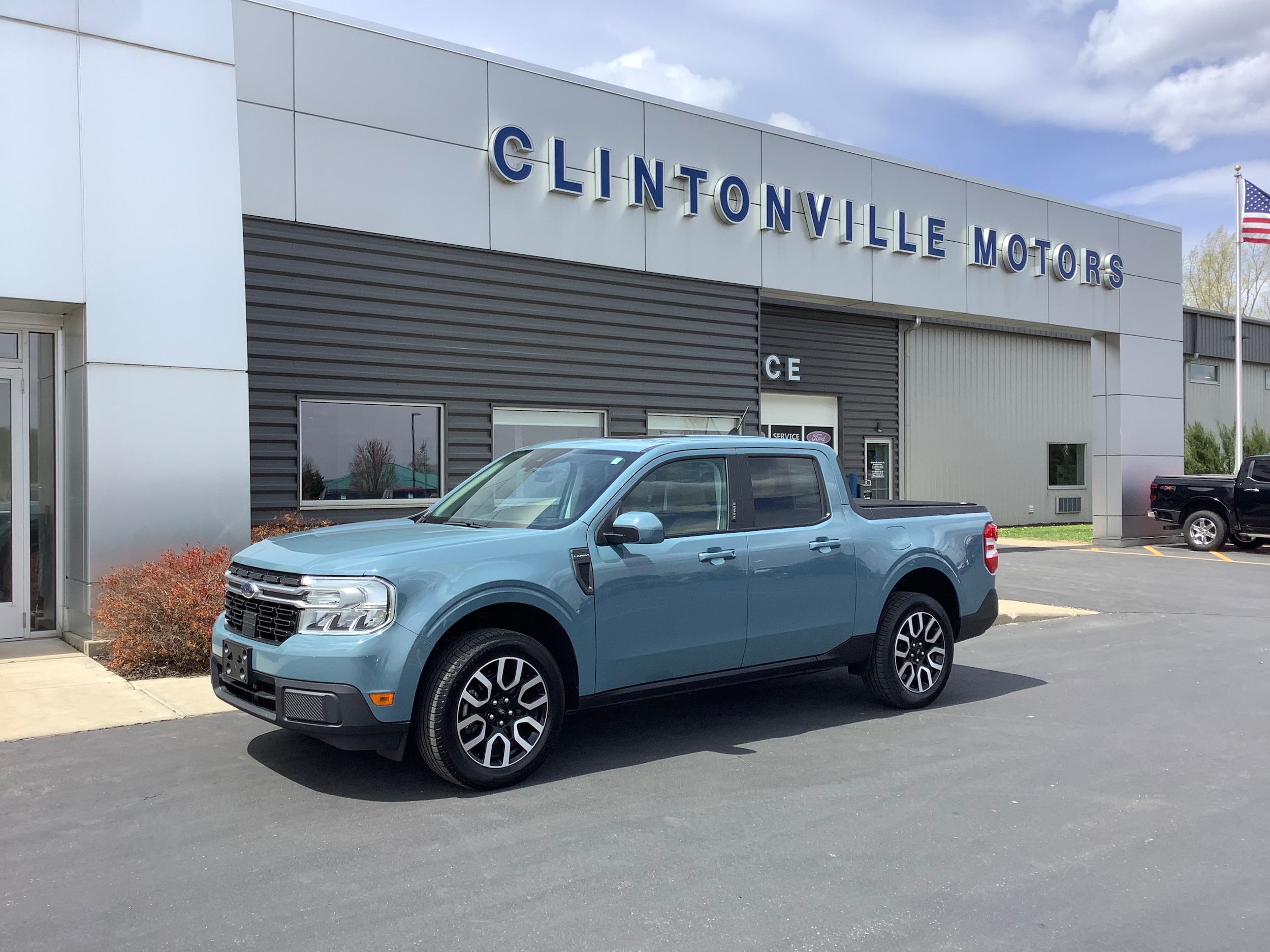 2023 Ford Maverick Lariat FWD's photo