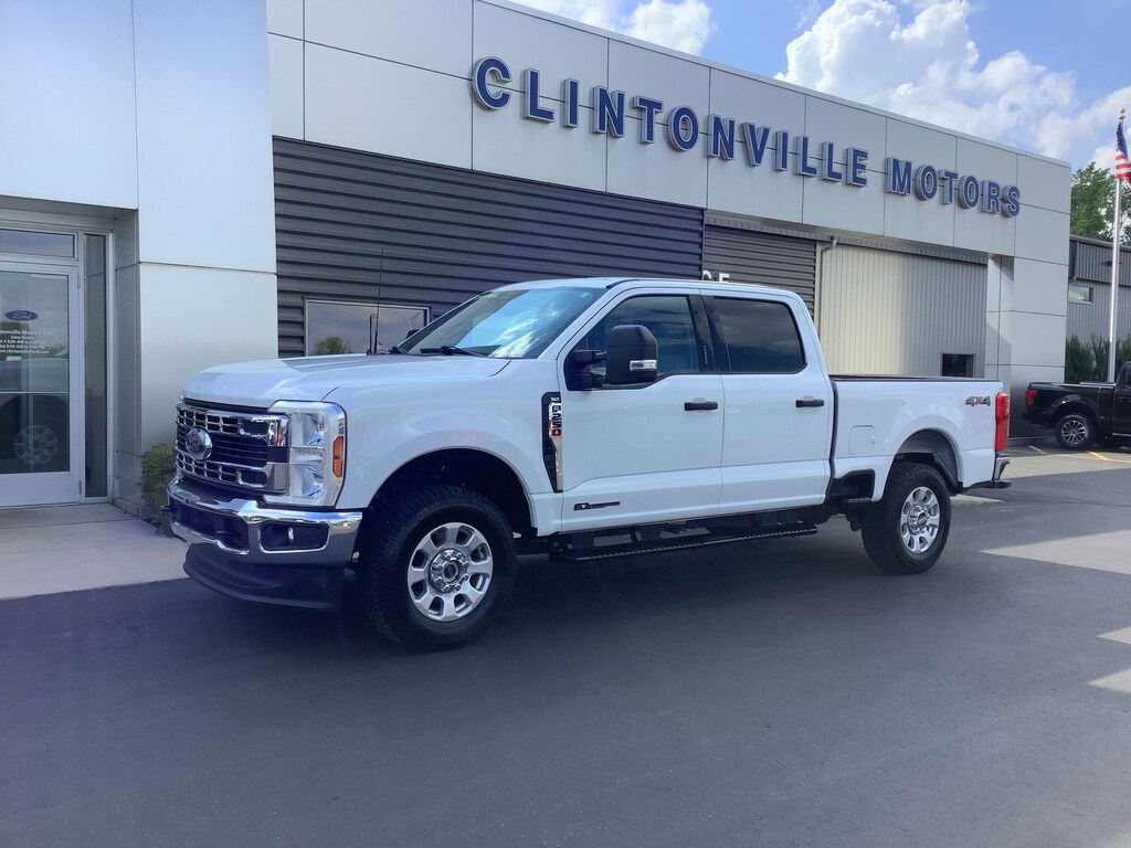 Used 2024 Ford F-250 XLT Truck Crew Cab
