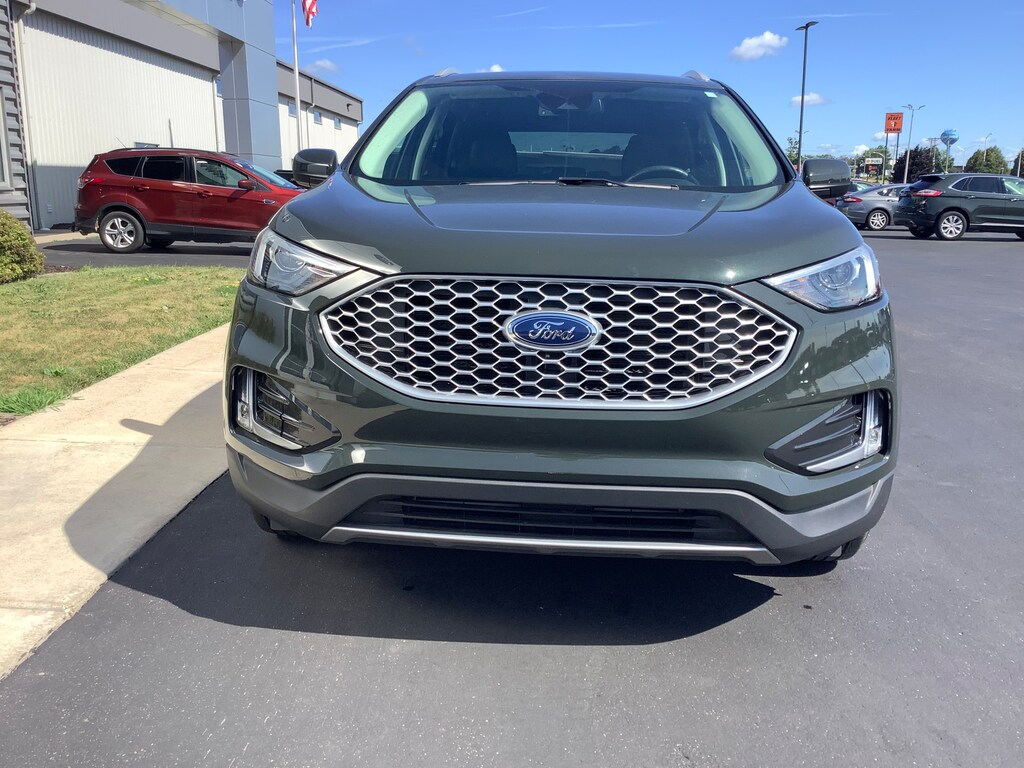 Used 2024 Ford Edge SEL SUV