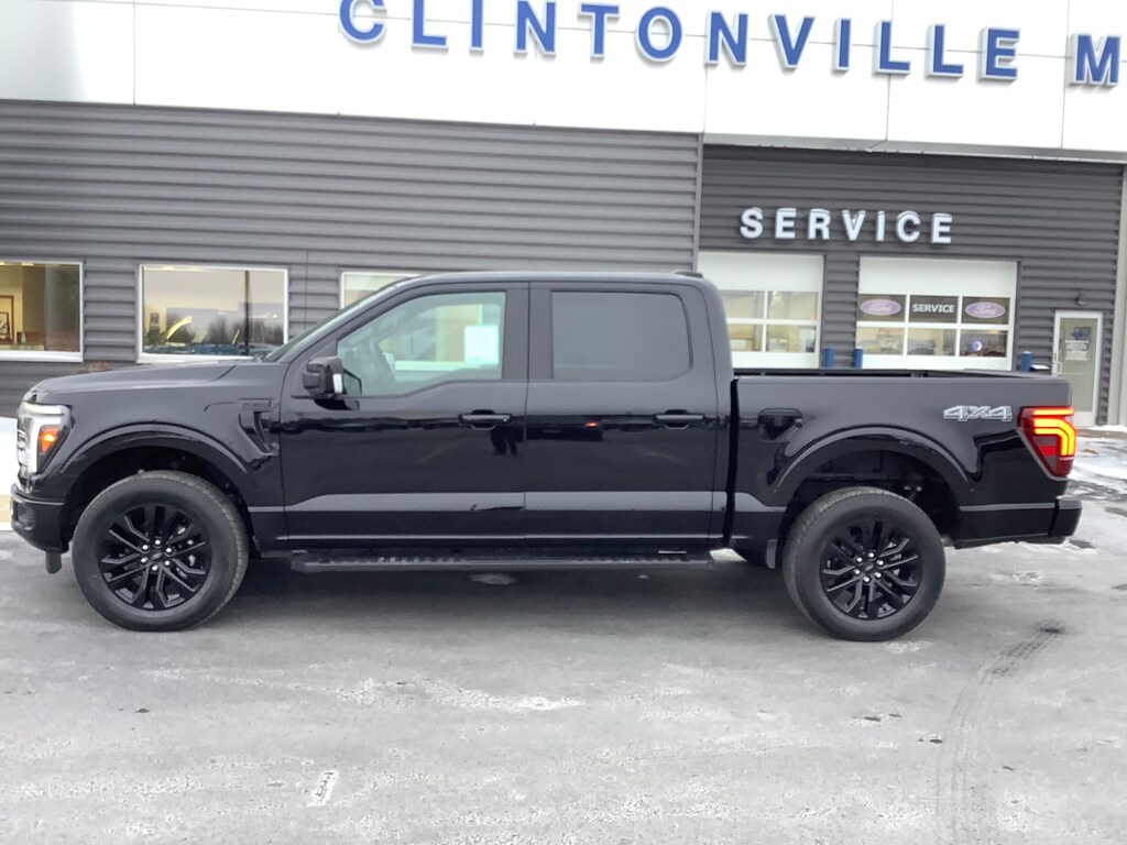 New 2025 Ford F-150 Lariat TRUCK