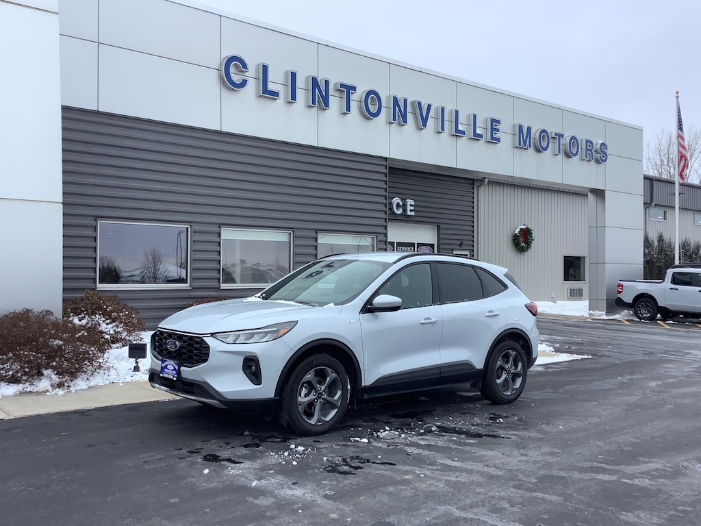 Used 2025 Ford Escape ST-Line Select SUV