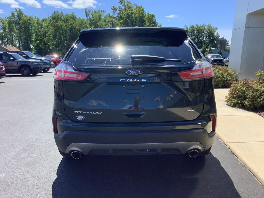 Used 2024 Ford Edge Titanium SUV