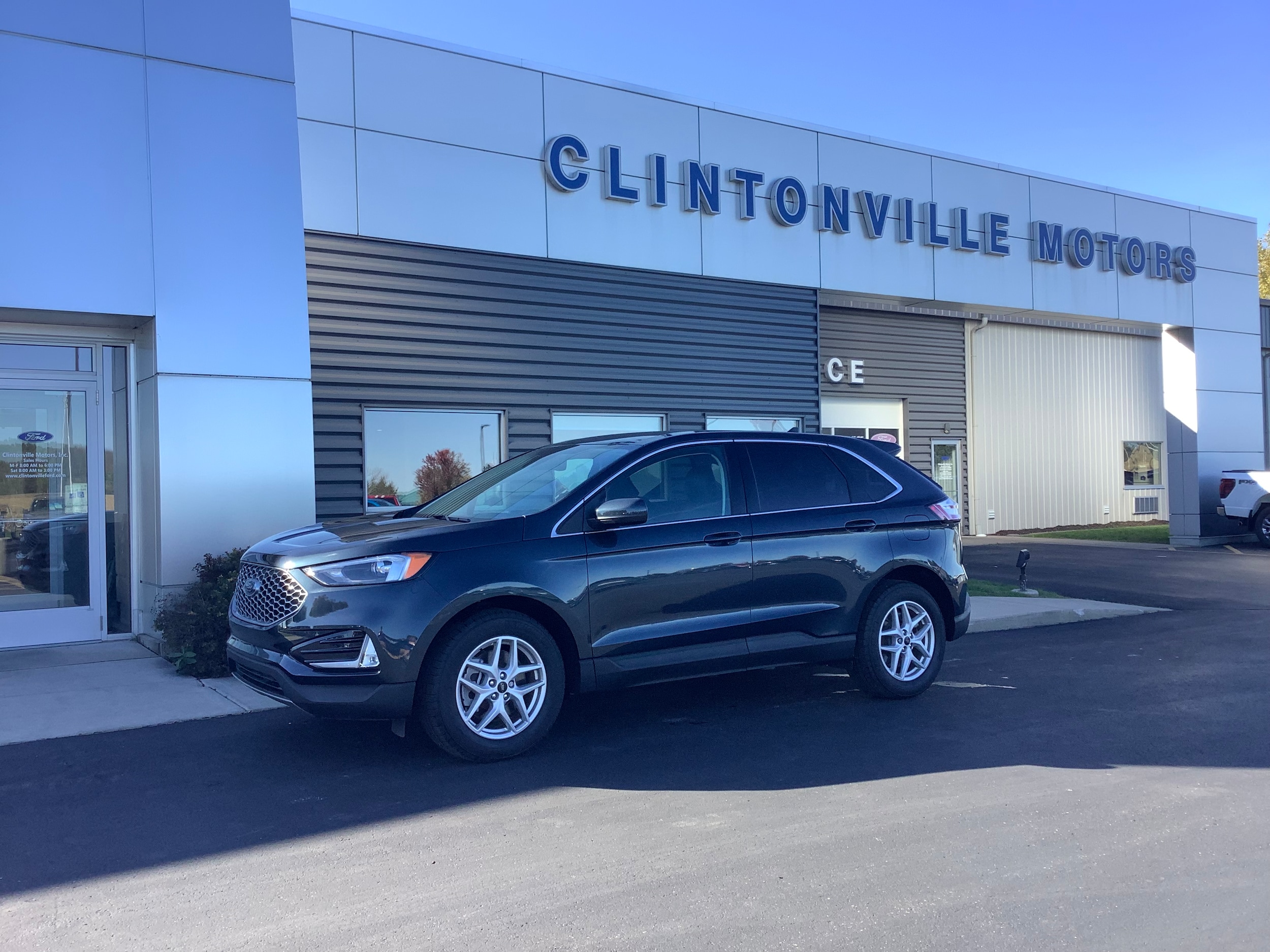 2023 Ford Edge