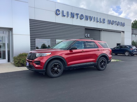 2024 Ford Explorer XLT SUV