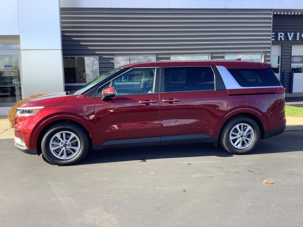 Used 2024 Kia Carnival LX Seat Package MPV