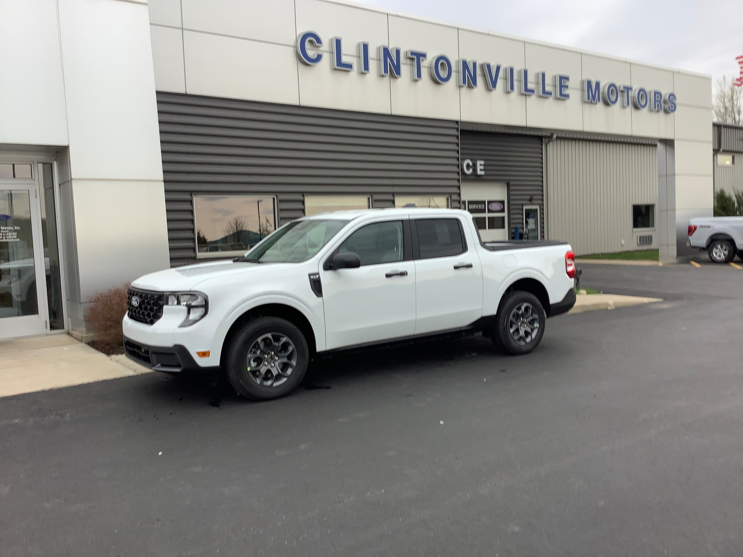 2026 Ford Maverick XLT AWD's photo