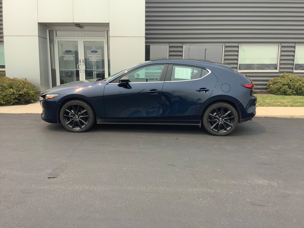 Used 2024 Mazda Mazda3 Select Hatchback
