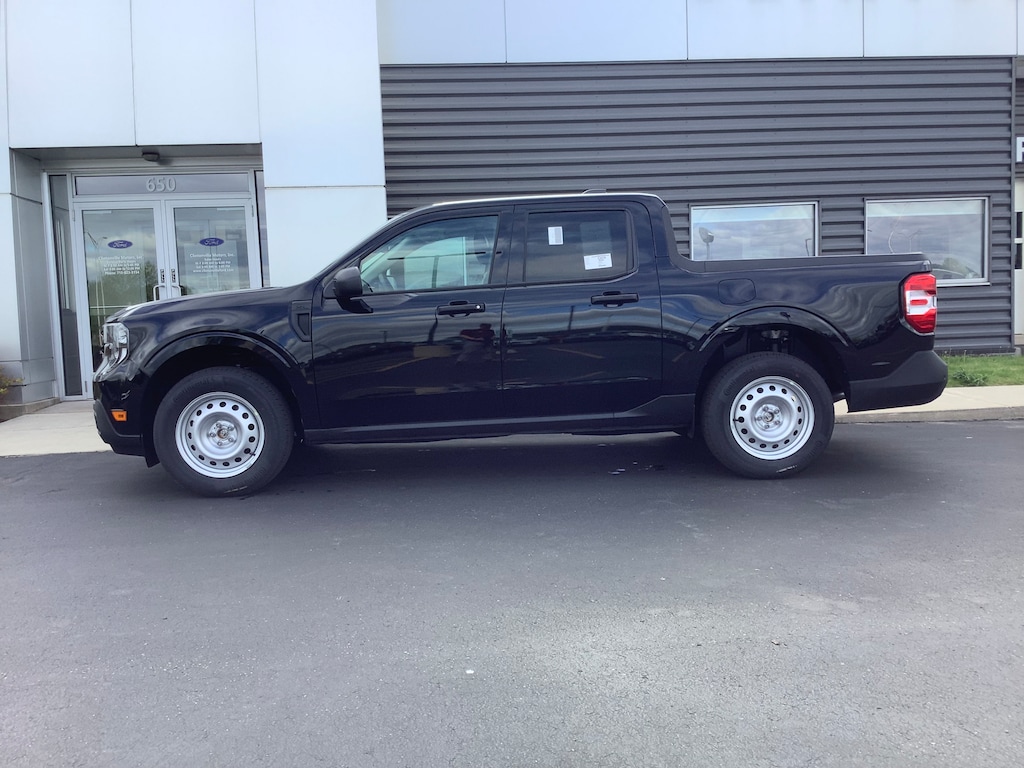 New 2026 Ford Maverick XL TRUCK