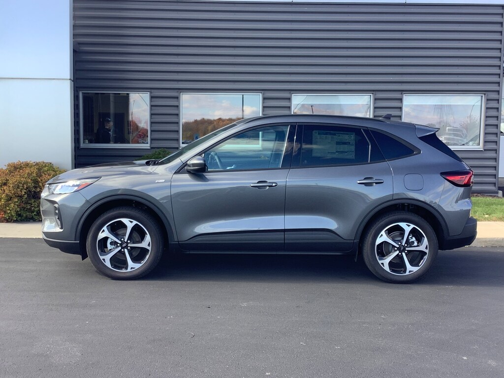 New 2025 Ford Escape ST-Line Select SUV